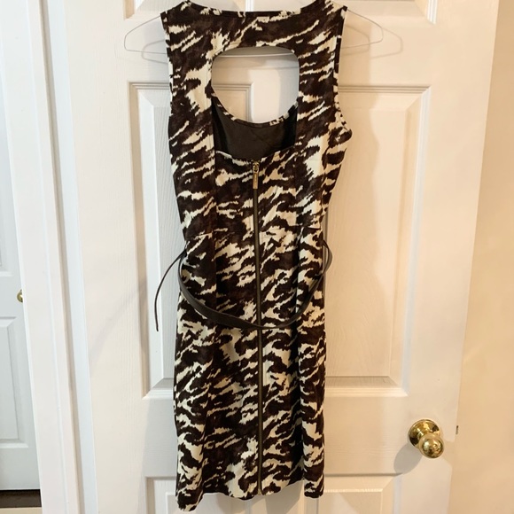 MICHAEL Michael Kors Dress with Belt - Picture 3 of 5